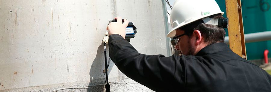 Inspección de una estructura de acero inoxidable para detectar daños o desgaste Acero Inoxidable